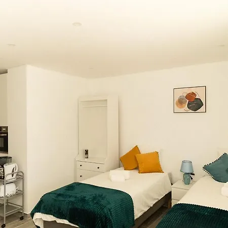 O Pinhal Do Avo - By Bedzy אלמנסיל